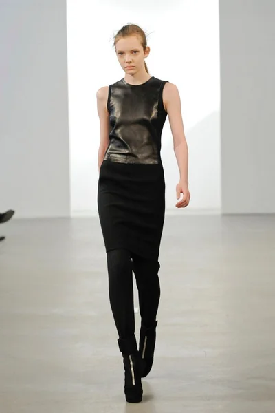 Look 5